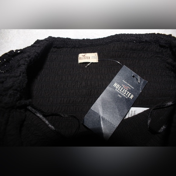 (2 Items)Hollister Reversible Tube Top & Hollister Smocked Ruffle Crop Tube Top - Picture 5 of 7